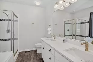 7242 S Old Hammer Ct, Aurora, CO 80016 - Photo 23