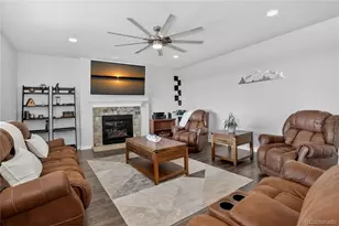 7242 S Old Hammer Ct, Aurora, CO 80016 - Photo 17