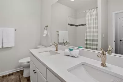 7242 S Old Hammer Court, Aurora, CO 80016 - Photo 7