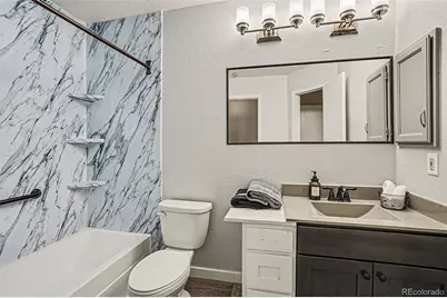 1662 S Idalia Circle #N, Aurora, CO 80017 - Photo 17