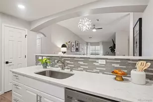 4271 S Blackhawk Cir, Aurora, CO 80014 - Photo 9