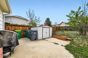 18032 E Loyola Pl, Aurora, CO 80013 - Photo 29