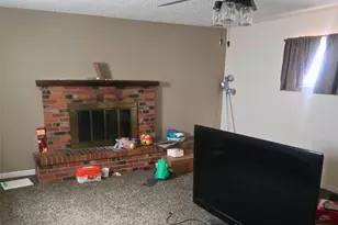 2021 Lynwood Ln, Pueblo, CO 81005 - Photo 5