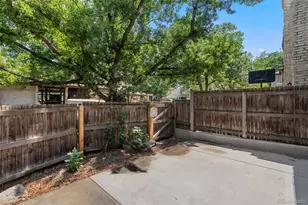 4250 S Olive St, Denver, CO 80237 - Photo 23