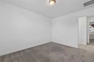 1949 S Fultondale Wy, Aurora, CO 80018 - Photo 33