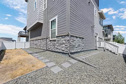 1949 S Fultondale Way, Aurora, CO 80018 - Photo 37
