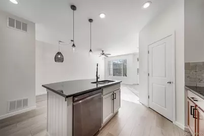 5549 W 72nd Place, Arvada, CO 80003 - Photo 17