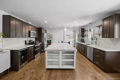 3941 S Hillcrest Drive, Denver, CO 80237 - Photo 15