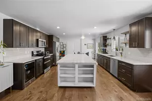 3941 S Hillcrest Dr, Denver, CO 80237 - Photo 15