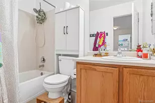 20401 E Chenango Pl, Aurora, CO 80015 - Photo 25
