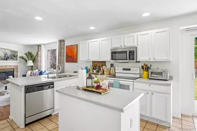 20401 E Chenango Place, Aurora, CO 80015 - Photo 11