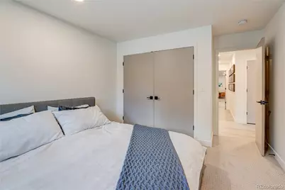 3981 S Hillcrest Drive, Denver, CO 80237 - Photo 45