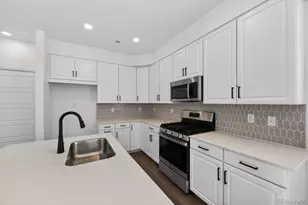 6721 E 148th Dr, Thornton, CO 80602 - Photo 3