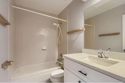 12440 E Pacific Circle #B, Aurora, CO 80014 - Photo 9