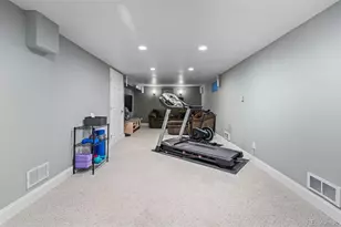 3157 S Xenia St, Denver, CO 80231 - Photo 31