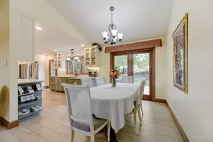2596 S Joliet Ct, Aurora, CO 80014 - Photo 7
