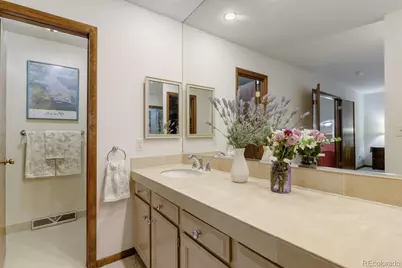 2596 S Joliet Court, Aurora, CO 80014 - Photo 13