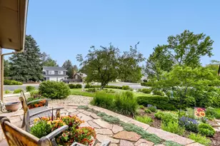 2596 S Joliet Ct, Aurora, CO 80014 - Photo 3
