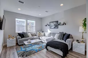 16199 E Elk Dr, Denver, CO 80239 - Photo 3