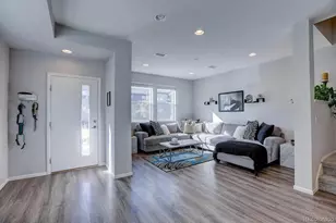 16199 E Elk Dr, Denver, CO 80239 - Photo 5