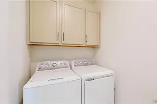 26 S Undergrove St, Aurora, CO 80018 - Photo 23