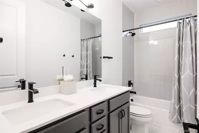 6010 N Perth Street, Aurora, CO 80019 - Photo 25