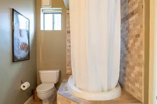 930 Acoma St, Denver, CO 80204 - Photo 17