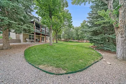 9885 W Aqueduct Place, Littleton, CO 80123 - Photo 33
