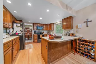 9885 W Aqueduct Pl, Littleton, CO 80123 - Photo 13