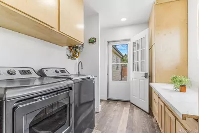 884 Vaughn Street, Aurora, CO 80011 - Photo 13