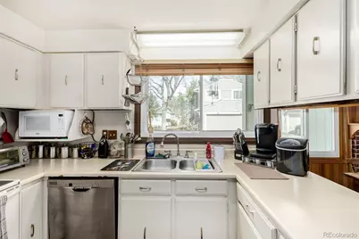 2931 S Lansing Way, Aurora, CO 80014 - Photo 9