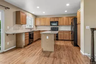 9935 Blackbird Cir, Highlands Ranch, CO 80130 - Photo 11