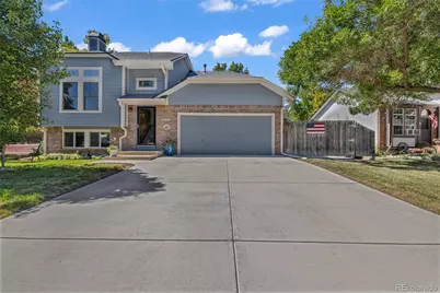 829 Buchanan Lane, Longmont, CO 80504 - Photo 3
