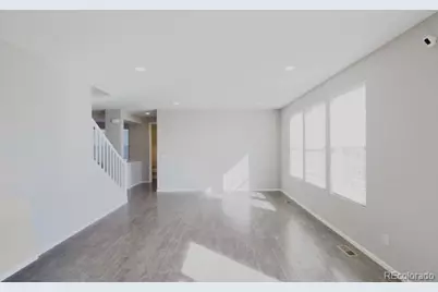 2082 S Cathay Way, Aurora, CO 80013 - Photo 13