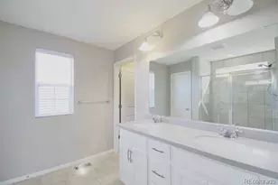 2082 S Cathay Way, Aurora, CO 80013 - Photo 29