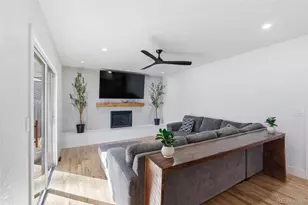 666 Kittredge St, Aurora, CO 80011 - Photo 11