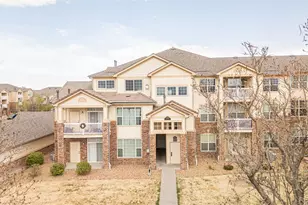 5735 N Genoa Way, Aurora, CO 80019 - Photo 3