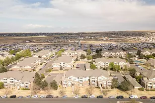 5735 N Genoa Way, Aurora, CO 80019 - Photo 7