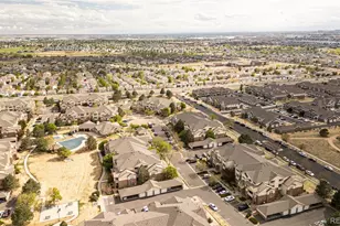 5735 N Genoa Way, Aurora, CO 80019 - Photo 9