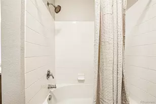 5735 N Genoa Way, Aurora, CO 80019 - Photo 35