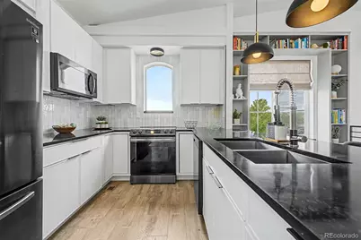 5552 Killarney Street, Denver, CO 80249 - Photo 9