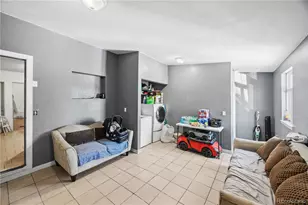 3132 N Downing St, Denver, CO 80205 - Photo 9