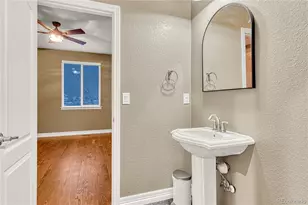 27208 E Jamison Pl, Aurora, CO 80016 - Photo 17