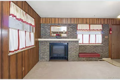 6081 Demott Avenue, Commerce City, CO 80022 - Photo 9