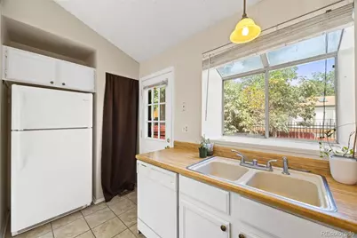 17458 E Rice Circle #F, Aurora, CO 80015 - Photo 15