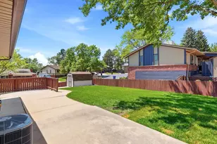 1947 S Xenon St, Lakewood, CO 80228 - Photo 11
