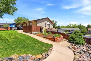 1947 S Xenon St, Lakewood, CO 80228 - Photo 7