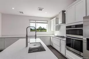 75 Ascent Trail, Englewood, CO 80112 - Photo 7