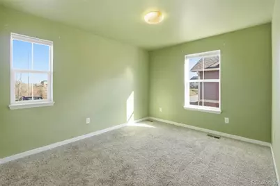 23501 E Saratoga Circle, Aurora, CO 80016 - Photo 11
