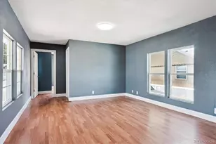 1893 Eisenhower Way, Aurora, CO 80011 - Photo 5